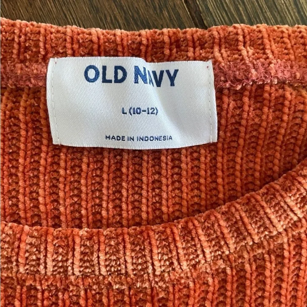 Old navy girls Orange Sweater size L(10-12)